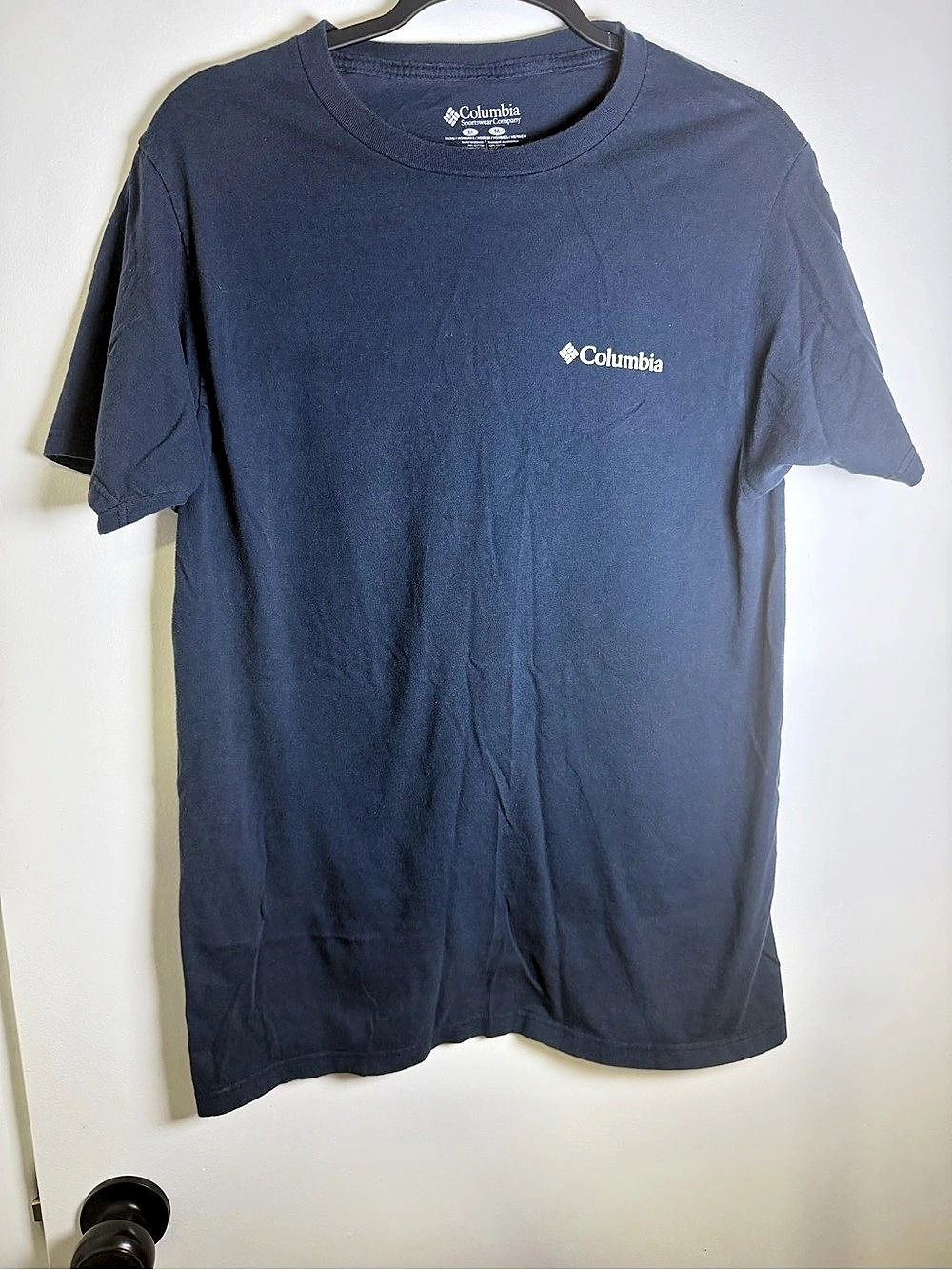 Columbia Greater Outdoor Gear Graphic T-Shirt Blue Medium
